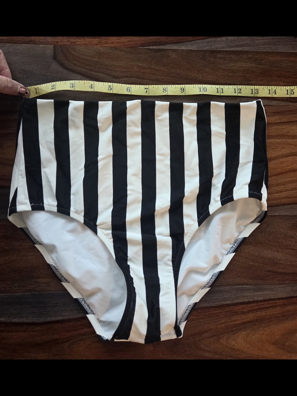 Super Adorable J. Crew Bikini Bottoms Medium Like New Black And White - Picture 5 of 6